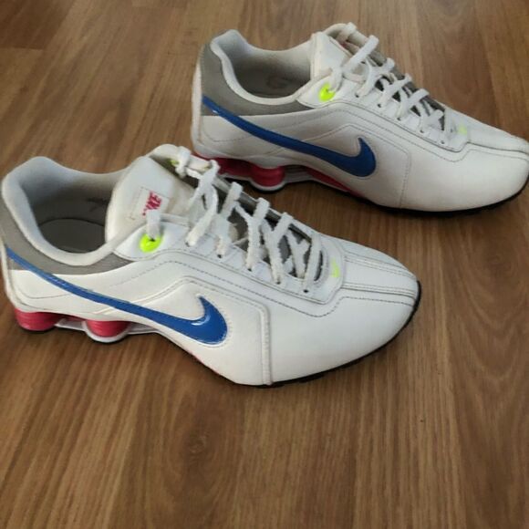 NIKE SHOX CONUNDRUM SI DELIVER White/Pink/Blue - Picture 6 of 8